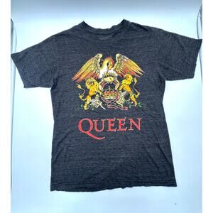 Queen Classic Lions Rock Band Graphic T Shirts size M in dark heather gray